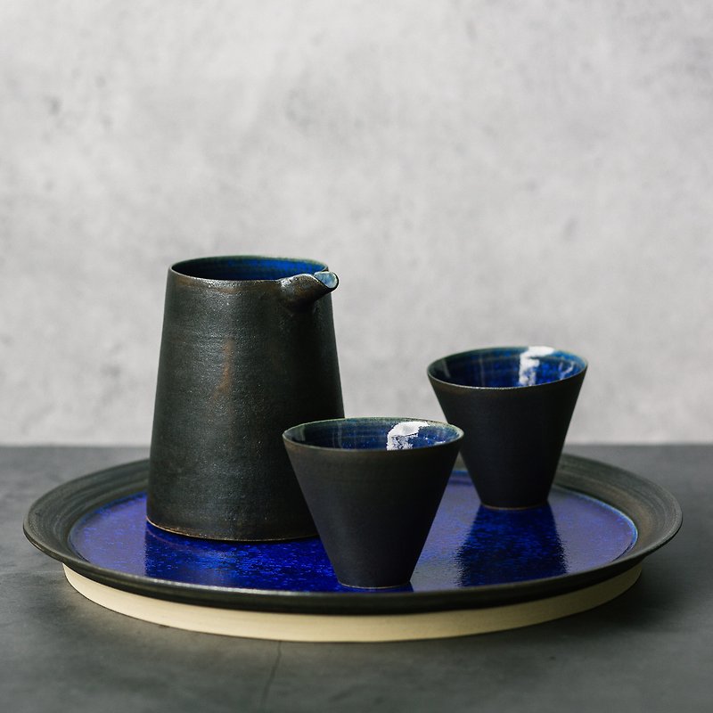 ナイトスターリバー-ロイヤルブルークリスタル+黒の二重ガラスの薄い青衣カップ/シングルカップカップセット - ワイングラス・酒器 - 陶器 ブルー
