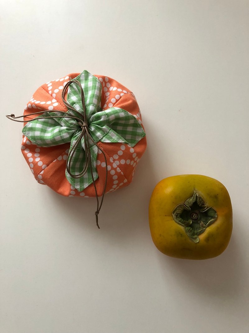 柿の巾着 - ポーチ - コットン・麻 オレンジ