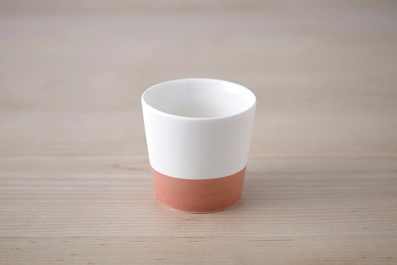 茶日子オリジナル 素焼コップ 萱紅 - 急須・ティーカップ - 磁器 ホワイト
