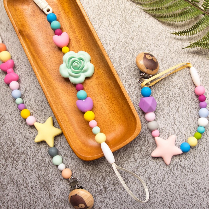 Hand-made pacifier chain food-grade Silicone tooth fixer peace of mind full moon gift Miyue gift box - ขวดนม/จุกนม - ยาง หลากหลายสี