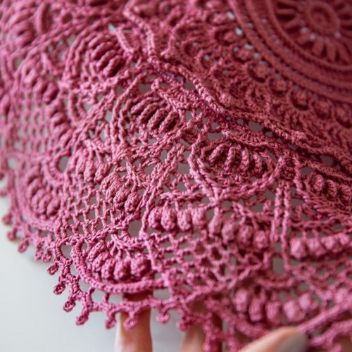 Crochet Fashion Studio Janine 手工鉤針編織桌巾 | 東歐風桌墊 | 手鈎蕾絲墊 Crochet lace coaster Lace doily Tablecloth 桌巾