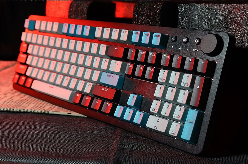 irocks K73R PBT 電子龐克 機械式鍵盤-Cherry軸 注音版 - 電腦配件 - 其他材質 