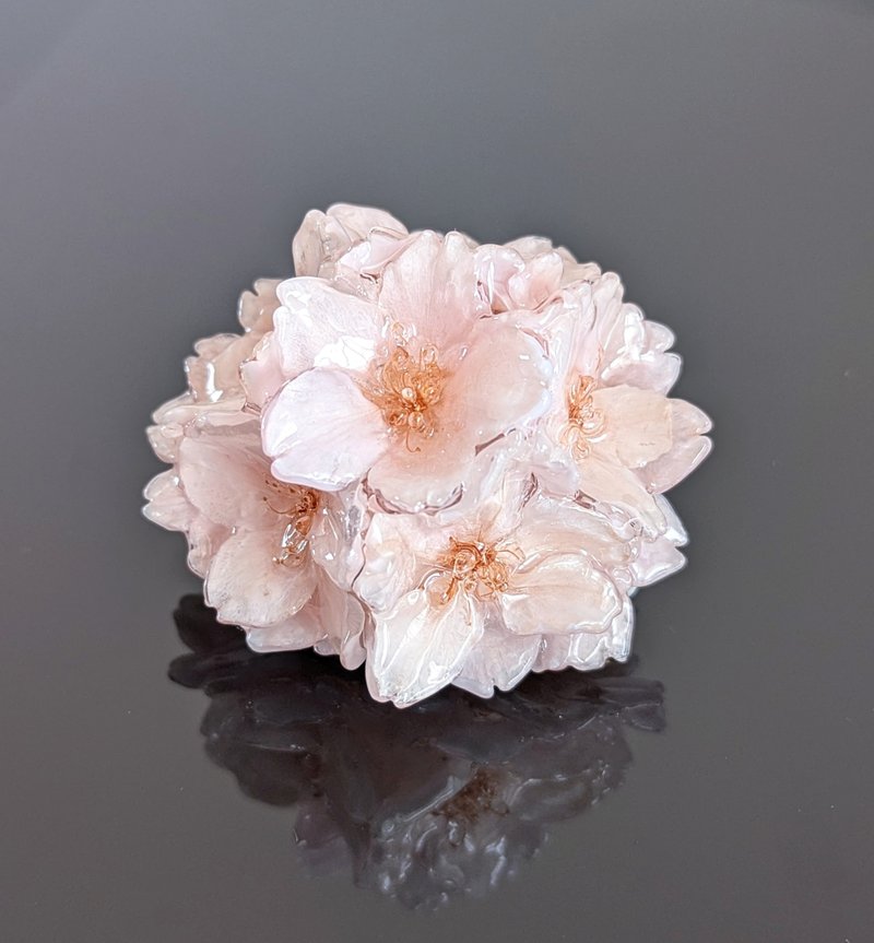 【受注制作・納期3週間】Everpink Sakura.本物のお花　満開桜のブローチ・髪飾り (2way) ヘアクリップ - 胸針 - 植物．花 粉紅色