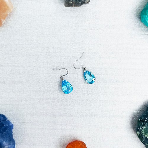 Hee jewelry合一輕珠寶 能量釋放系列 瑞士藍托帕石 白18K金耳環 水滴型 輕珠寶飾