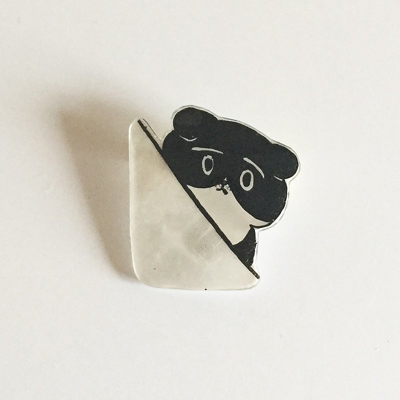 壁からチラリ白黒ネコのプラバンブローチ - 胸針/心口針 - 塑膠 白色