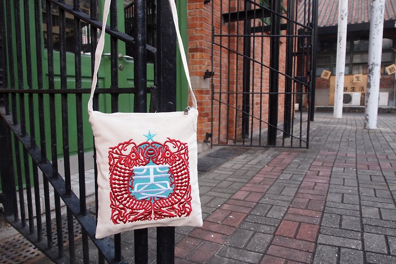 Embroidered Pisces bag - กระเป๋าแมสเซนเจอร์ - ผ้าฝ้าย/ผ้าลินิน 