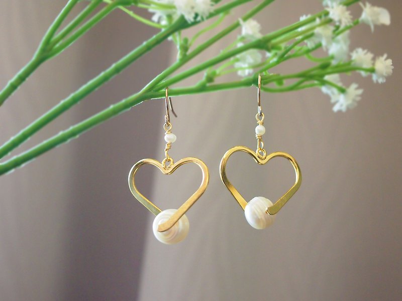 Anniewhere | Handmade Natural Stone Jewelry | Love Heart Threaded Pearl Earrings (Can be Changed without Earrings) - ต่างหู - เครื่องเพชรพลอย 