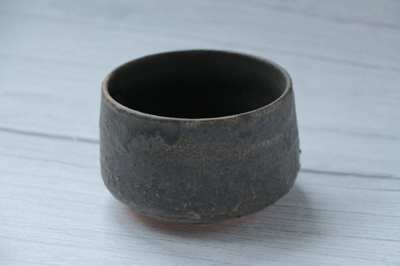 Small tea bowl with mud - ถ้วย - ดินเผา 