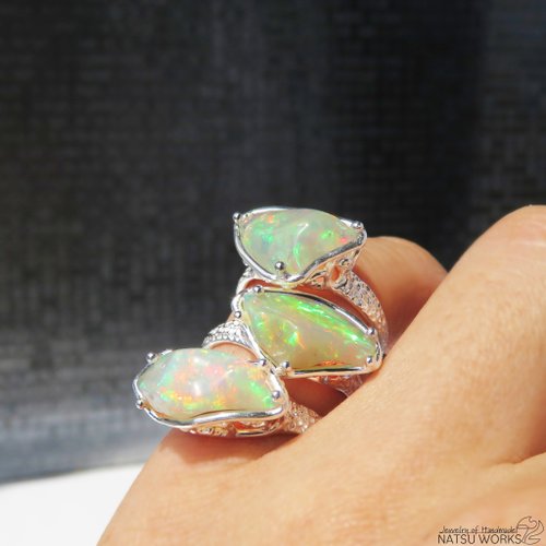 オパールリング MINAMO - Opal -「Cosmo」ダイヤモンド 取り巻き リング/ネックレス