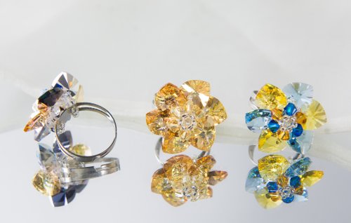 スワロフスキー リング 黄色のスワロフスキー リングの色合い - ショップ Z Crystals