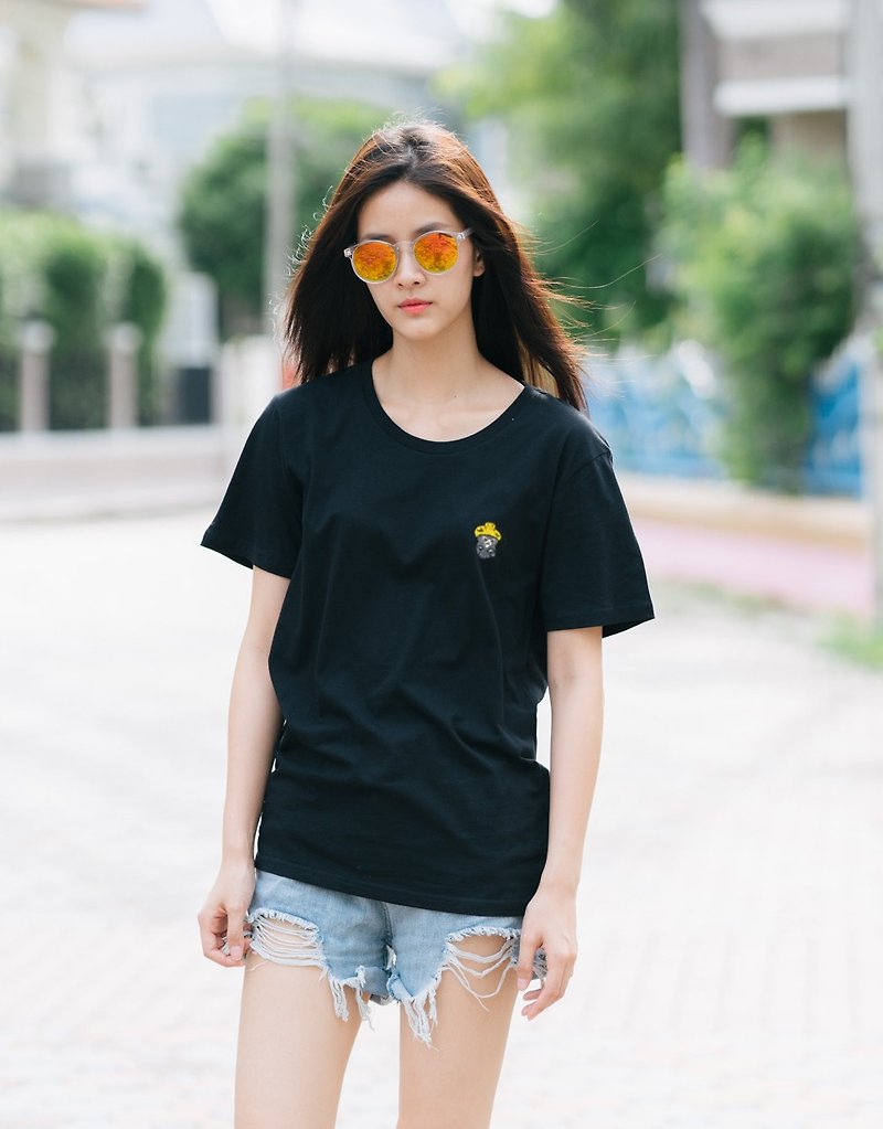 Cat Duck - Hand Embroidery T-Shirt - 中性衛衣/T 恤 - 棉．麻 黑色