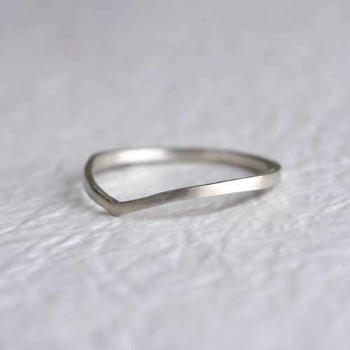 Enchant Jewelry 峰谷 - 幾何流線戒指 925純銀極細尾戒線戒