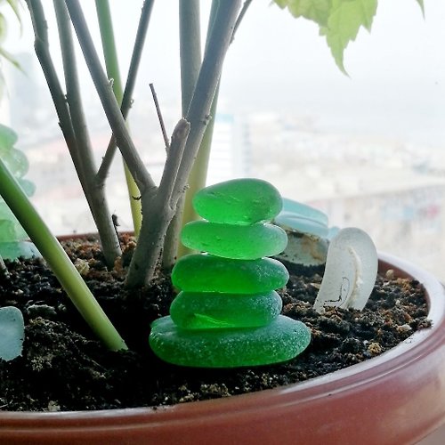海玻璃給你 Plants decor Sea glass stack/Art glass for home decor/Gardener gift/Interior
