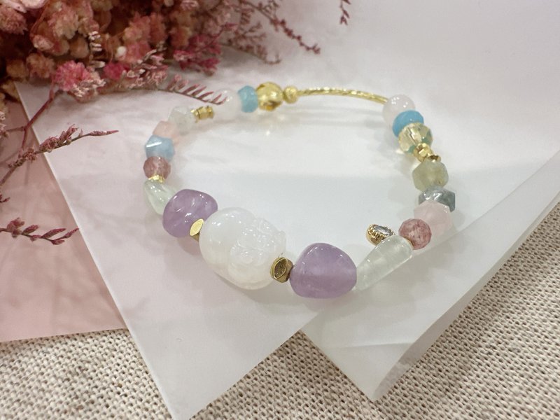 Moonstone Pixiu Bracelet // Stone Stone Bronze Bracelet - สร้อยข้อมือ - ทองแดงทองเหลือง หลากหลายสี