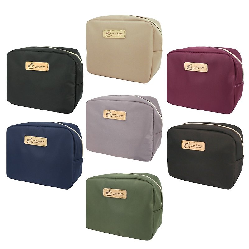 Made in Taiwan, travel universal storage cosmetic bag, waterproof square cosmetic bag - Toiletry Bags & Pouches - Polyester 