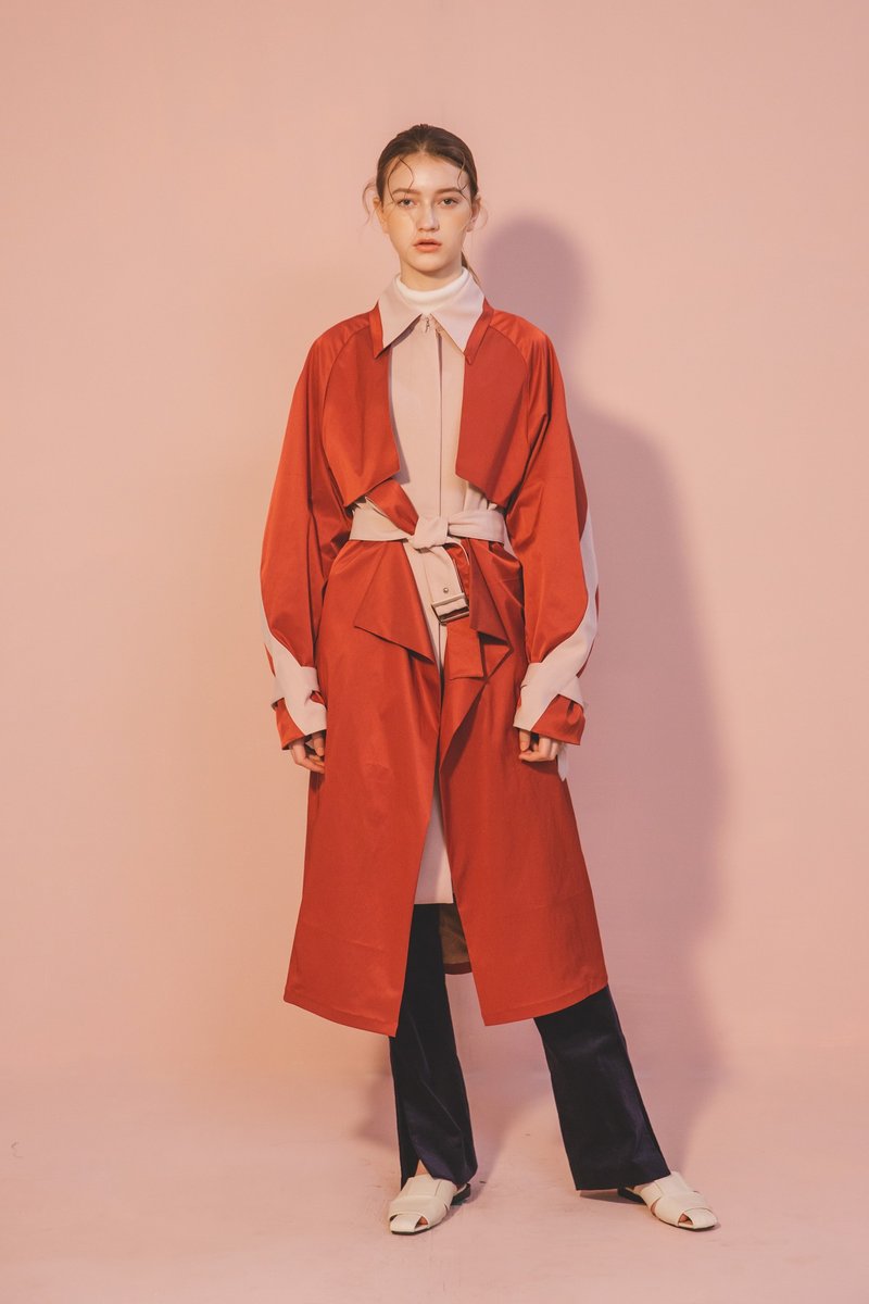 Sample Sale / 設計款層次長風衣-紅 - 女裝外套/大衣 - 聚酯纖維 紅色