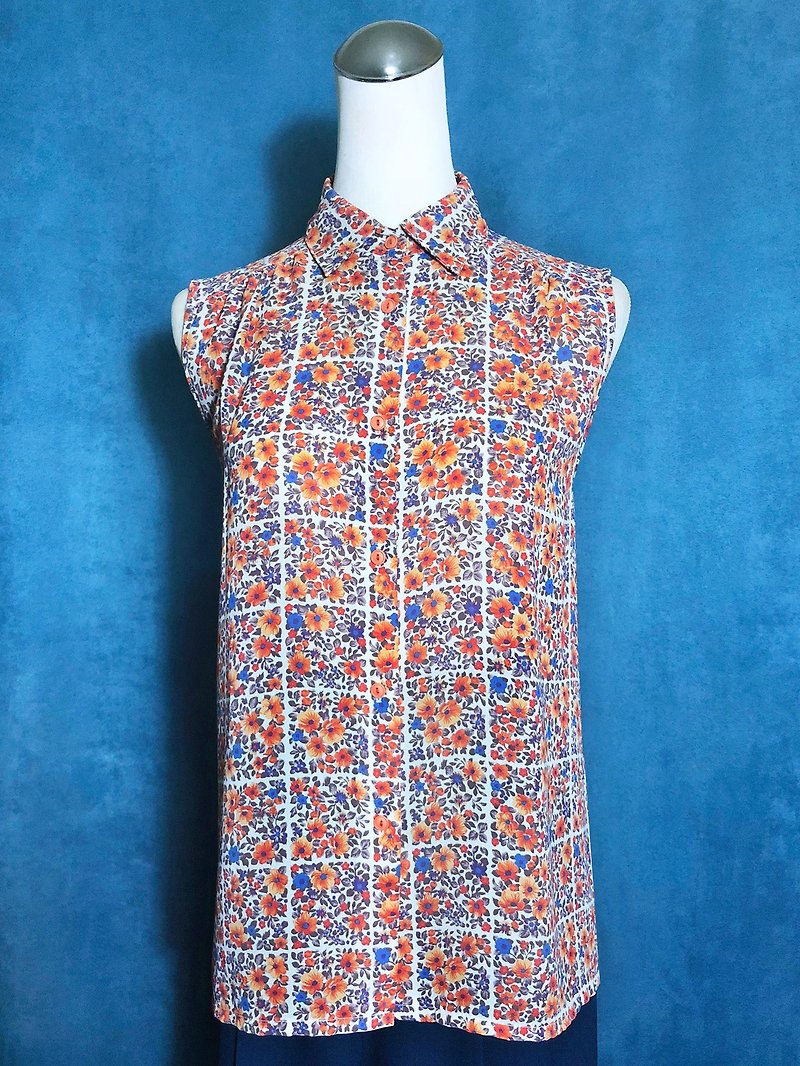 Orange flower sleeveless vintage shirt / brought back to VINTAGE abroad - Women's Shirts - Polyester Orange
