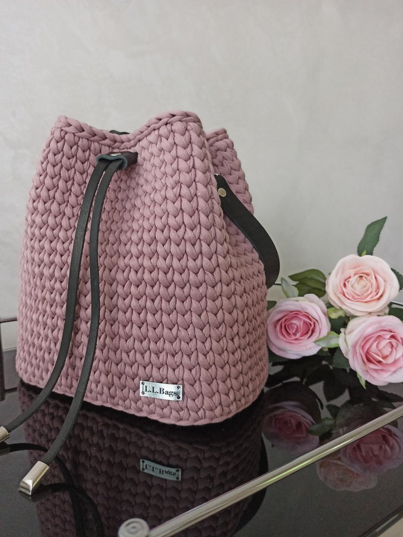 Exclusive crochet cotton handbag with leather furniture - Handbags & Totes - Cotton & Hemp Pink