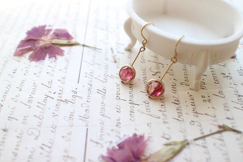 Cranberry-Brass earrings - ต่างหู - ทองแดงทองเหลือง หลากหลายสี