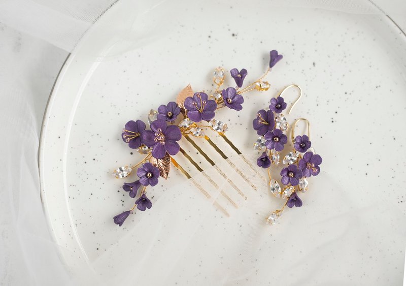 Amethyst flower jewelry set, Dark purple hair comb and earrings, Crystal clip - 髮圈/髮夾 - 黏土 紫色