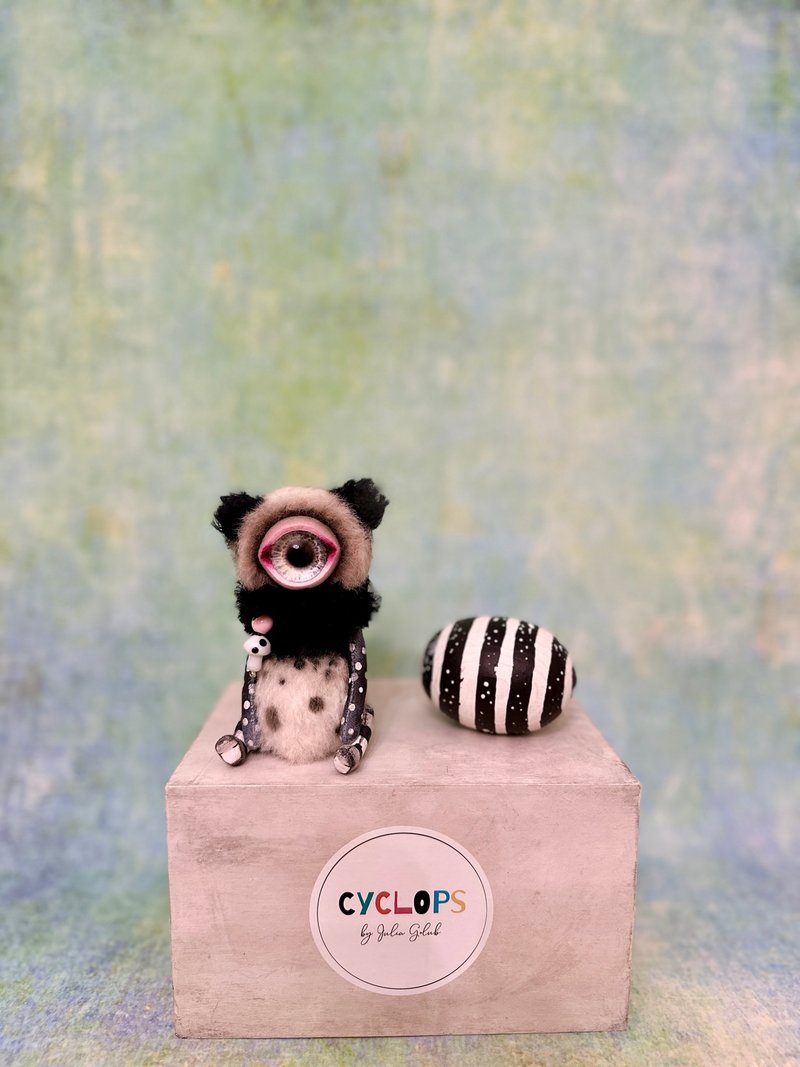 Cute author handmade panda; ooak artist teddy bear; monster _ MADE-TO-ORDER! - 玩偶/公仔 - 其他金屬 黑色