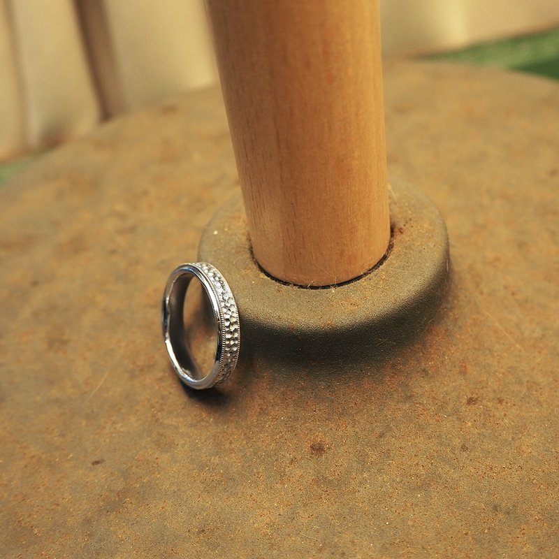 imprint ring k_銘心戒指 18K金 限量 設計師 訂製 珠寶 婚戒 - 戒指 - 貴金屬 銀色