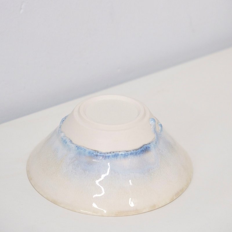 Fujiyama shaped bowl - Bowls - Porcelain Blue