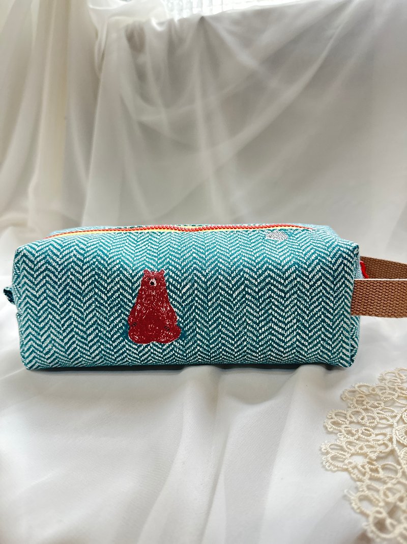 [Good Day Handmade Japanese Cloth Fox Bear Hedgehog Green Twill Pencil Bag Storage Bag Water Bottle Bag Mother's Day - กล่องดินสอ/ถุงดินสอ - ผ้าฝ้าย/ผ้าลินิน สีเขียว