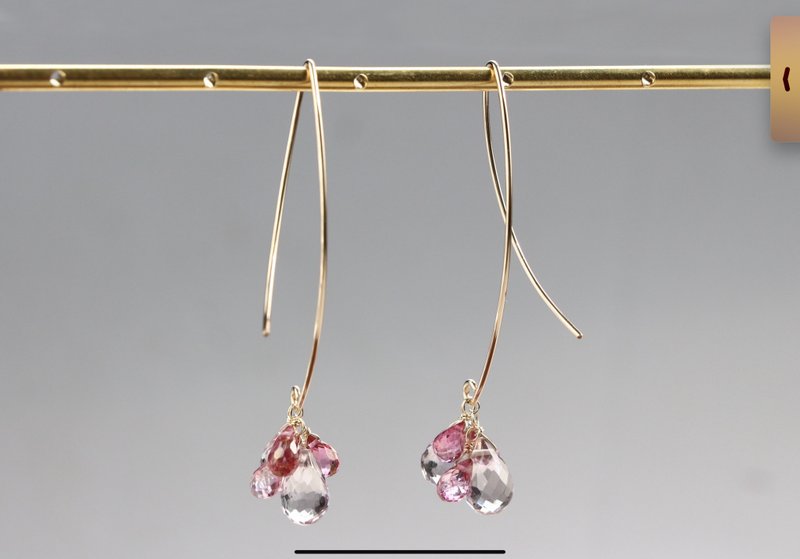 14kgf-pink chilly tears curve pierced earrings - 耳環/耳夾/耳骨夾 - 其他金屬 粉紅色