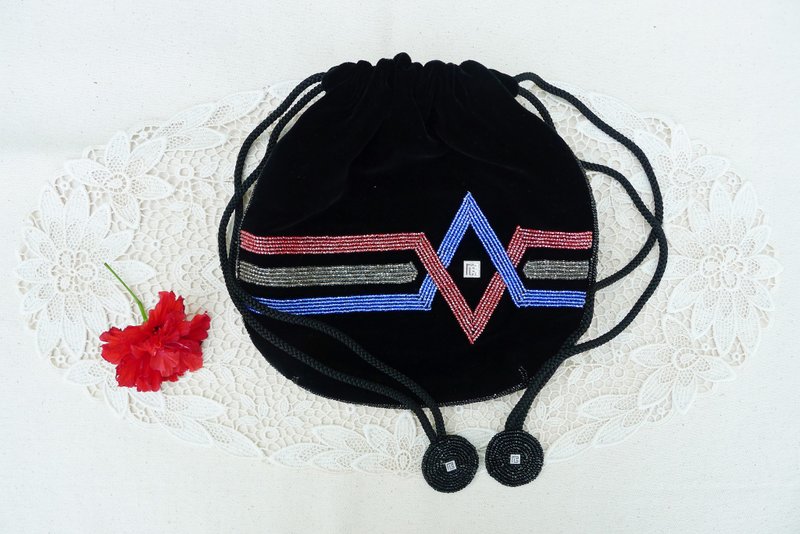 80s Black Velvet Pierre Balmain drawstring Beaded pouch in graphic patttern - 手拿包 - 聚酯纖維 黑色