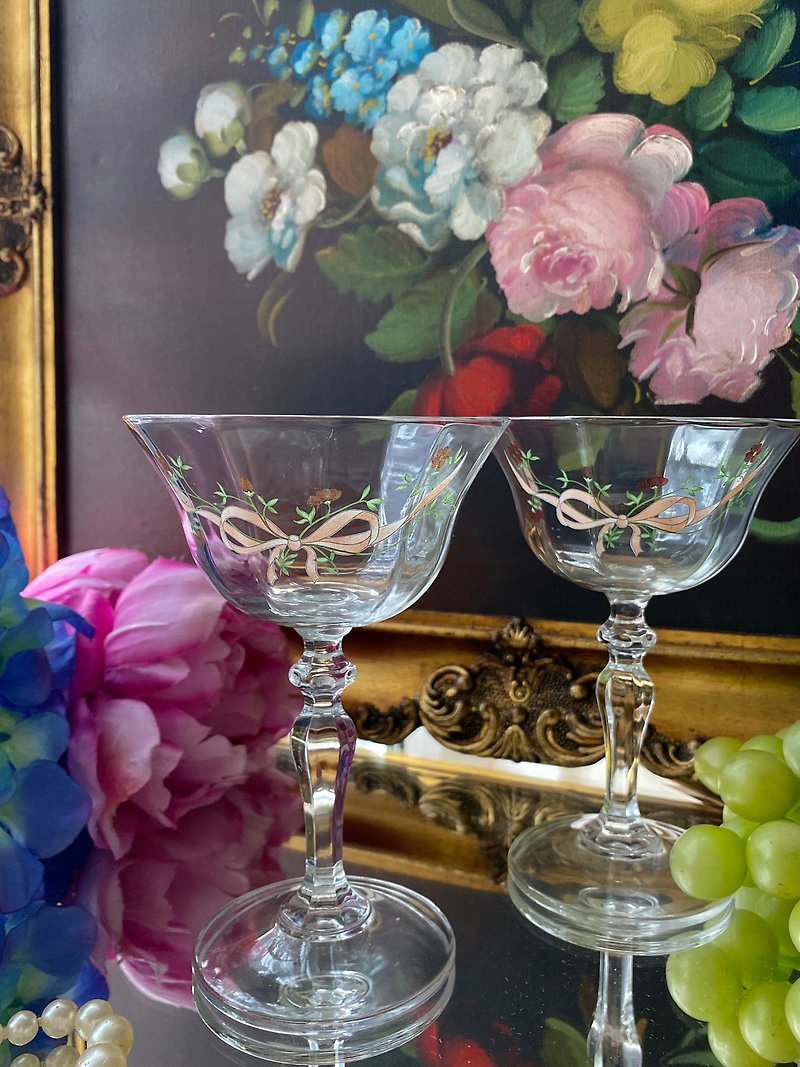 フランス製ハンドカットクリスタル彫刻弓赤と白のワイングラス、ジュースグラス、デザートグラス、シャンパングラス - その他 - クリスタル ホワイト