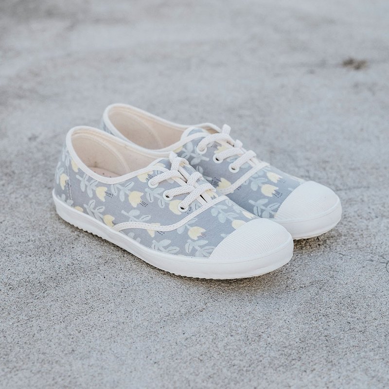 Lace-up casual shoes Flat Sneakers with Japanese fabrics Leather insole - Women's Casual Shoes - Cotton & Hemp Multicolor