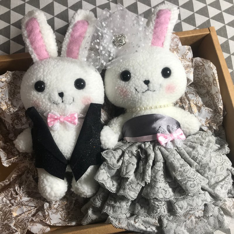 RABBIT LULU結婚兔 黑豆口味蛋糕蓬裙 安床娃娃 婚禮擺飾 車頭綵 - 擺飾/家飾品 - 棉．麻 灰色