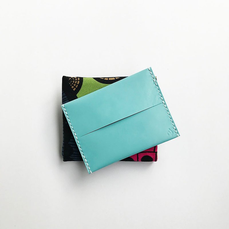 "Toy's leather" simple tissue cover sky blue - กระเป๋าเครื่องสำอาง - หนังแท้ สีน้ำเงิน