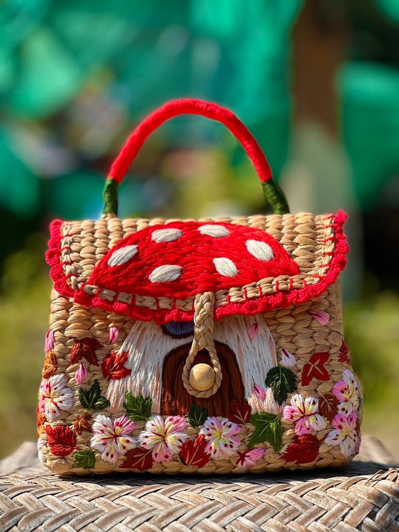 Hand-embroidered water hyacinth woven bag - Handbags & Totes - Other Materials Red