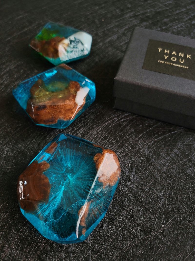 Amino Acid Côte d'Azur Gemstone Soap - สบู่ - น้ำมันหอม สีน้ำเงิน