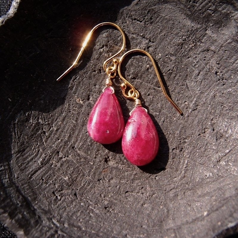 【K14gf】Dark Ruby Big Drop Earrings ダークルビー 雫ピアス【M】 - 耳環/耳夾/耳骨夾 - 寶石 紅色