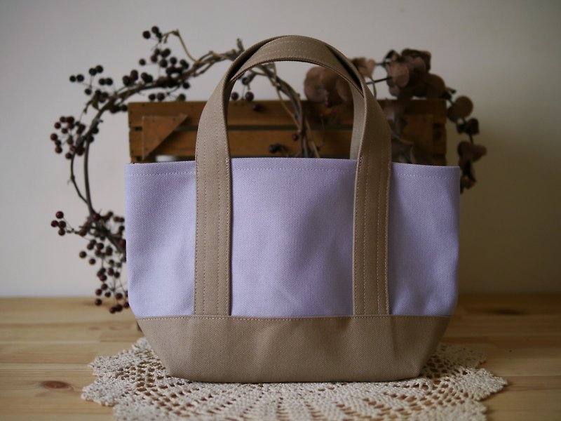 Classic tote bag Ssize lavender x milktea -lavender x milktea- - กระเป๋าถือ - วัสดุอื่นๆ สีม่วง