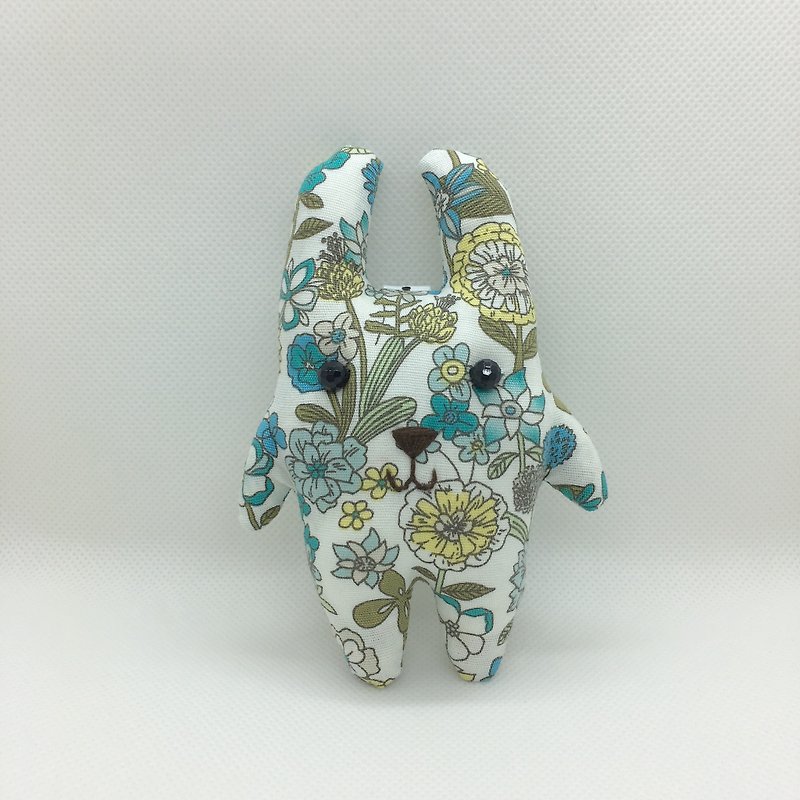 +Korean flower set + rabbit key ring - พวงกุญแจ - ผ้าฝ้าย/ผ้าลินิน สีเขียว
