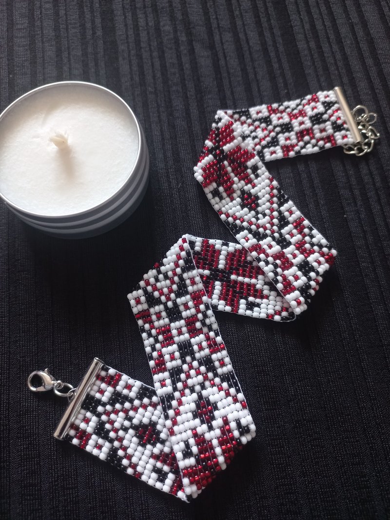 Choker Ukrainian style embroidery beads handmade jewelry - 頸鏈 - 琉璃 多色