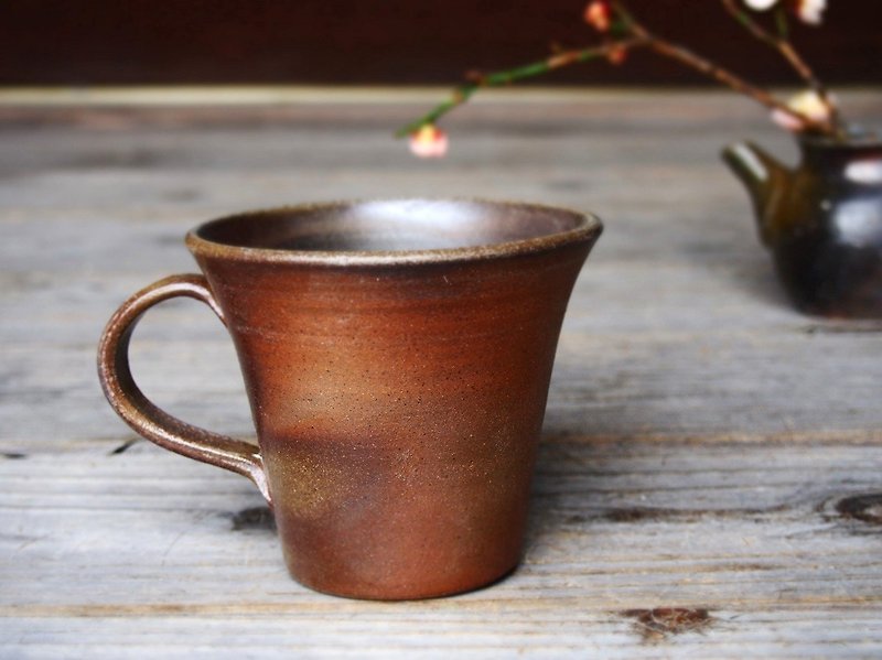 Bizen coffee cup (middle) c1-046 - แก้วมัค/แก้วกาแฟ - ดินเผา สีนำ้ตาล