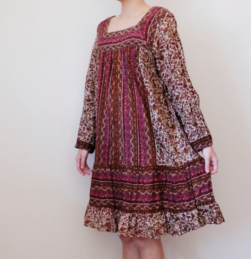 逸品 Vintage KAISER 70s dress 巴基斯坦手工蓋印嬉皮洋裝 - 洋裝/連身裙 - 棉．麻 