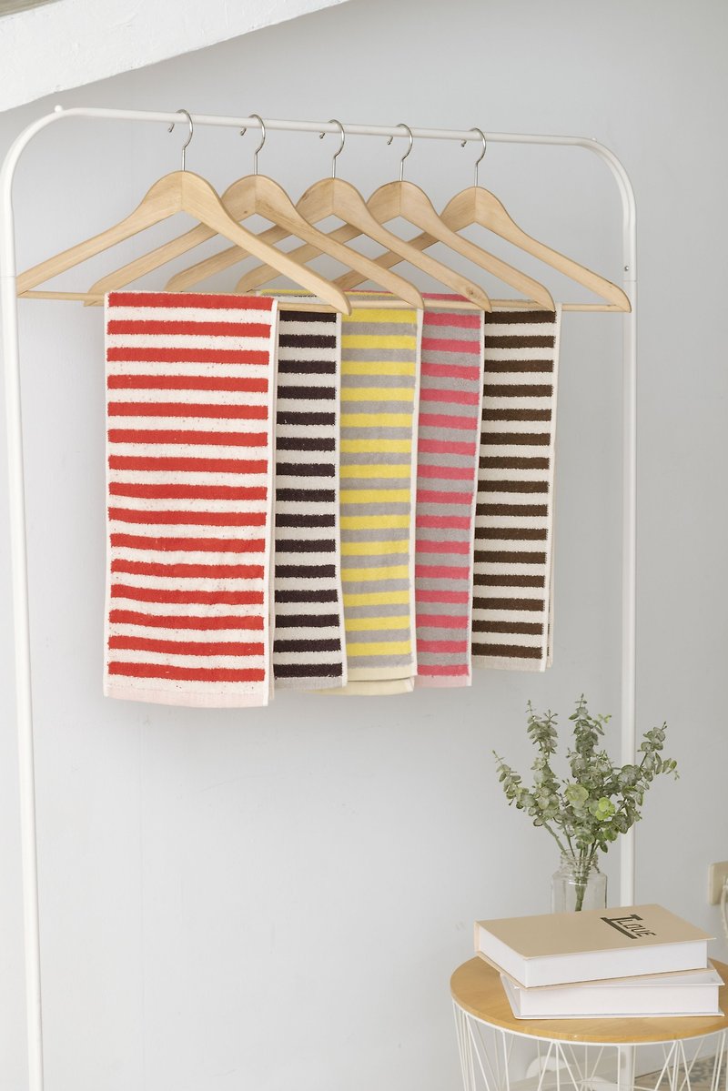 Sport towel(stripe) - ผ้าขนหนู - ผ้าฝ้าย/ผ้าลินิน หลากหลายสี