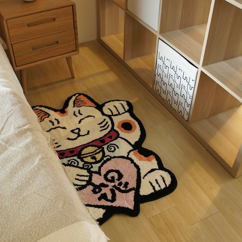 【 RAW EMOTIONS 】 Love Lucky Cat Carpet - พรมปูพื้น - เส้นใยสังเคราะห์ ขาว