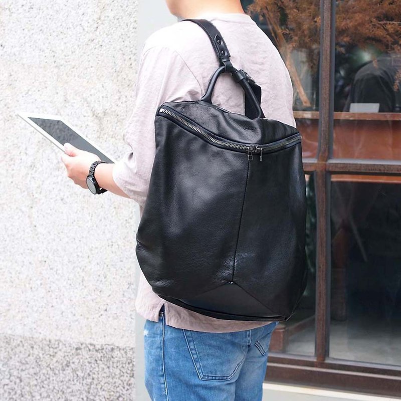 Japanese willful cowhide backpack Made in Japan by LESS DESIGN - กระเป๋าเป้สะพายหลัง - หนังแท้ 