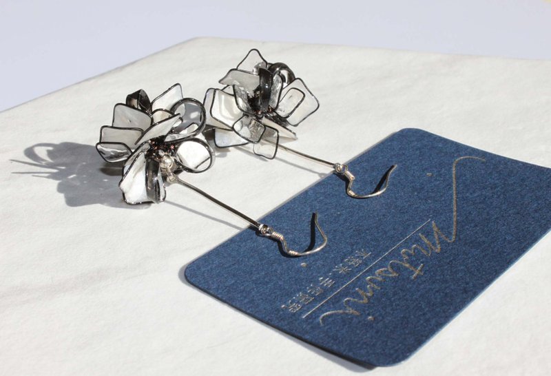 simple. not simple - ต่างหู - เรซิน หลากหลายสี