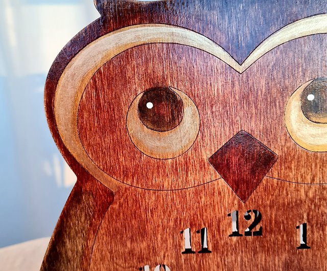 数字の木製フクロウ時計 かわいい壁掛け時計 保育園の壁掛け時計 サイレントクロック - ショップ Artdilia 時計 - Pinkoi