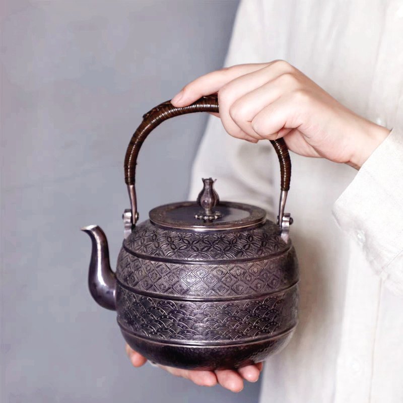 手工純銀紫皮錢幣紋茶壺 - 茶壺/茶杯/茶具 - 純銀 紫色