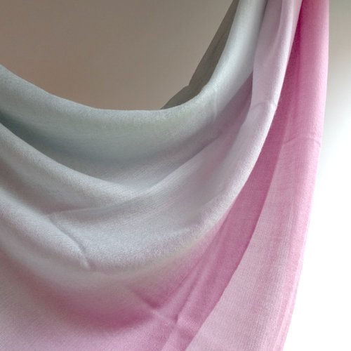 子織｜Baccabi'u 【紫靜沉心】100% Cashmere・鑽石織・手染漸層・精品級羊絨披肩
