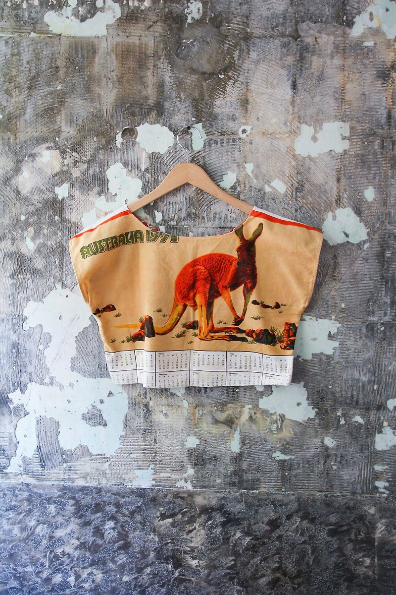 袅袅 department store -Vintage European kangaroo calendar old cloth flower stitching short-sleeved shirt retro - เสื้อผู้หญิง - ผ้าฝ้าย/ผ้าลินิน 